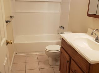 2015 Somerville Dr, Hampton, VA 23663