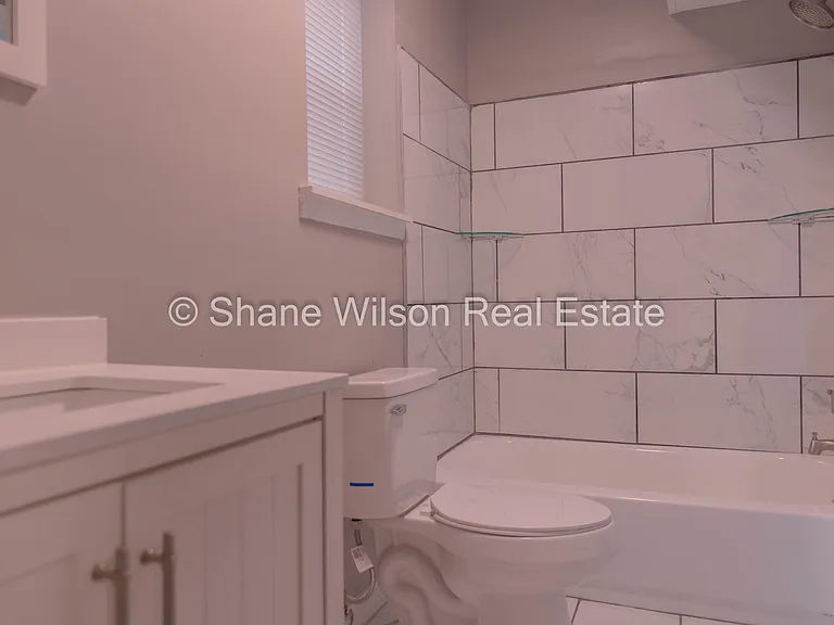 7609 Holiday Hills Dr #105 — Photo 6
