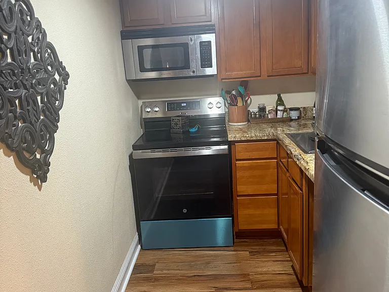 4500 Palmyra St #B — Photo 4