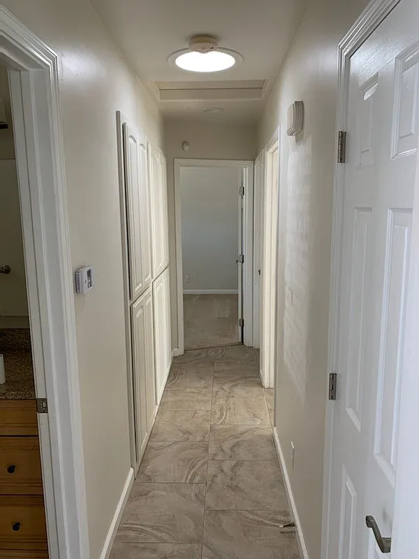 3 bed, 1350 sqft, $3,300 — Photo 4