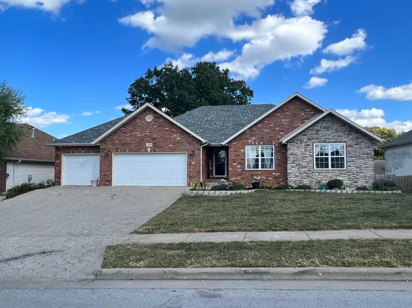 1428 S Eastland Avenue, Springfield, MO 65802