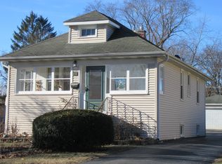 450 S Oakland Ave, Villa Park, IL