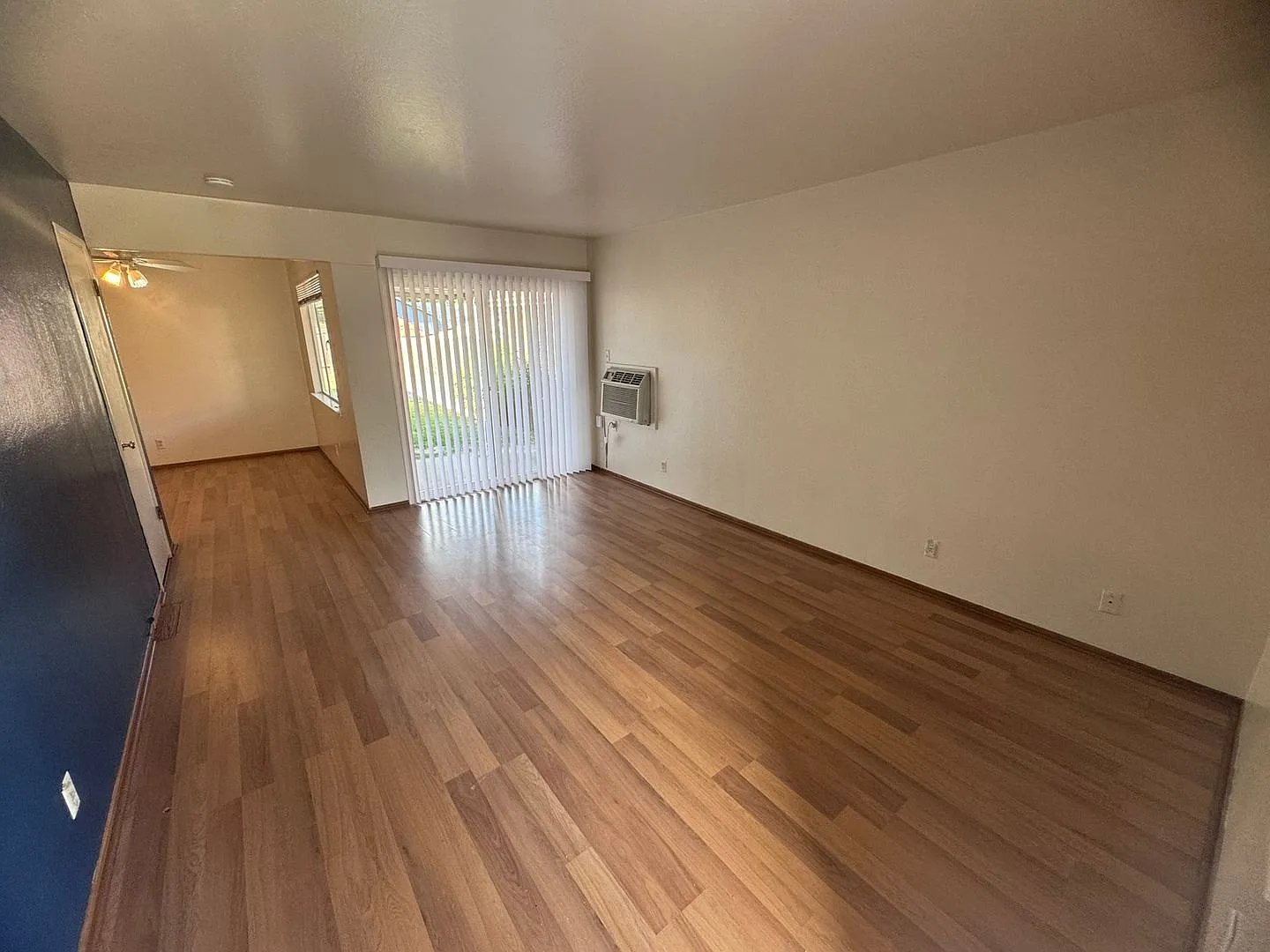 2 Bedroom Duplex in West Sacramento — Photo 2