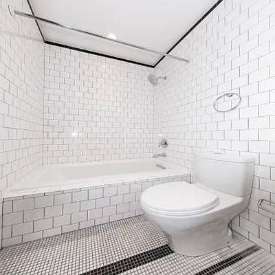 Rented by Voro New York | media 7