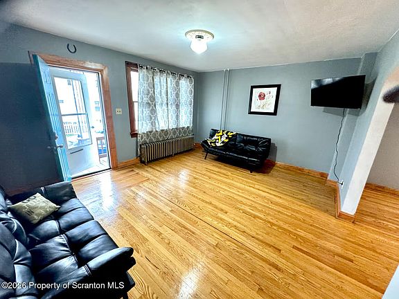 4th image of 56 New St