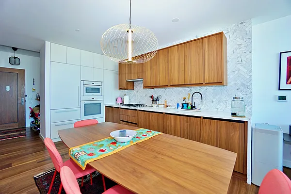 Rented by Corcoran | media 34