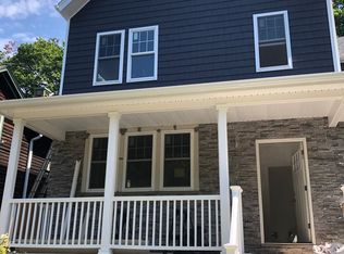 28 Oak Pl, Montclair, NJ 07042