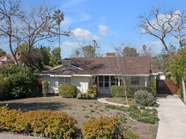 12427 Cumpston St, Valley Village, CA 91607