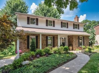 84 Stonehenge Dr, Washington, PA 15301