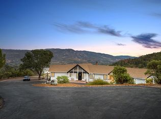 1327 Oak Knoll Rd, Ukiah, CA 95482