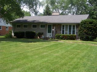 5681 Wright St, Troy, MI 48098