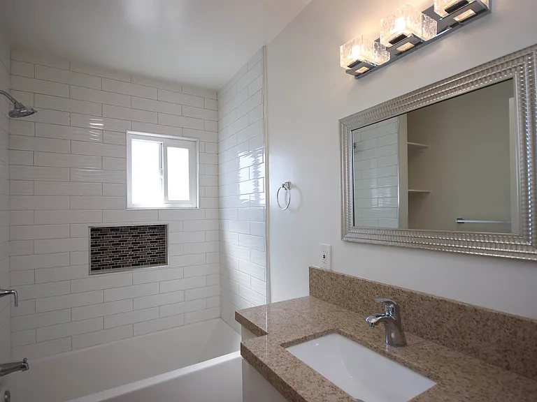 1621 Raymond Hill Rd #A — Photo 16