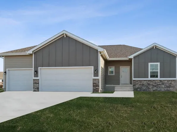 2313 N 8th St, Indianola, IA 50125