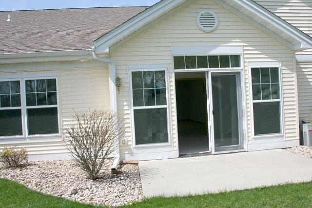 2nd image of 7033 Parkside Cir #7033
