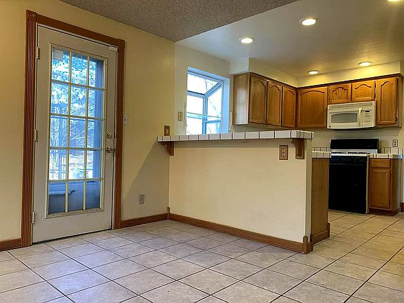 5th image of 6369 Walnut Creek Rd