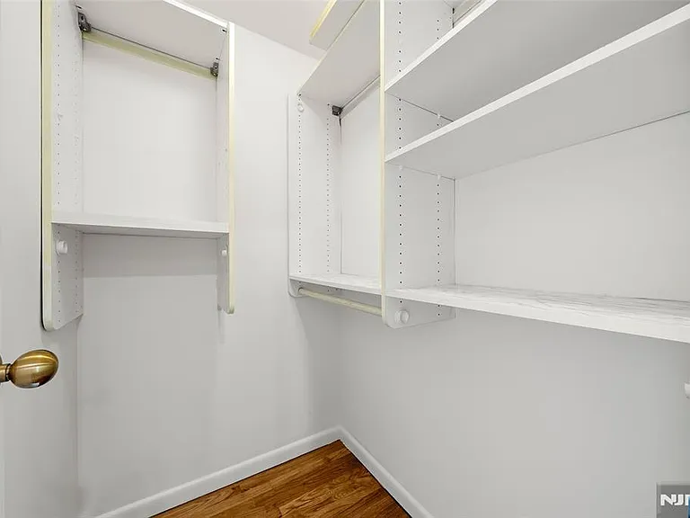 408 Elizabeth St #A — Photo 21