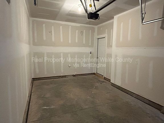 3rd image of 156 Polaris Ave #1-W-1