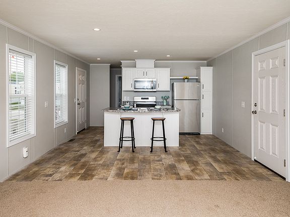 5th image of 38038 Pardo Dr