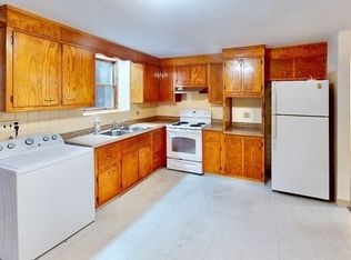 39 Bencliffe Cir #2Q, Auburndale, MA 02466