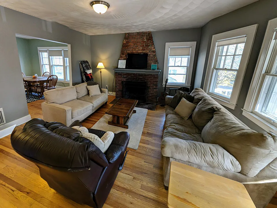 Large livingroom