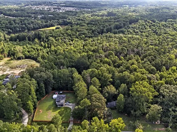 3029 Demooney Rd, College Park, GA 30349