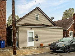 219 Locust St, Carnegie, PA 15106