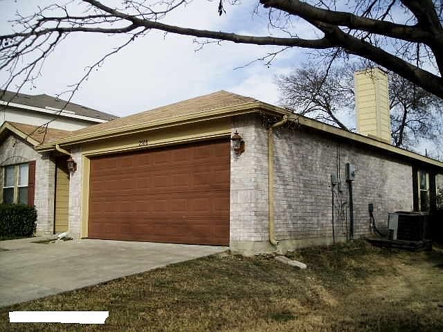 1st image of 2508 Buckskin Dr