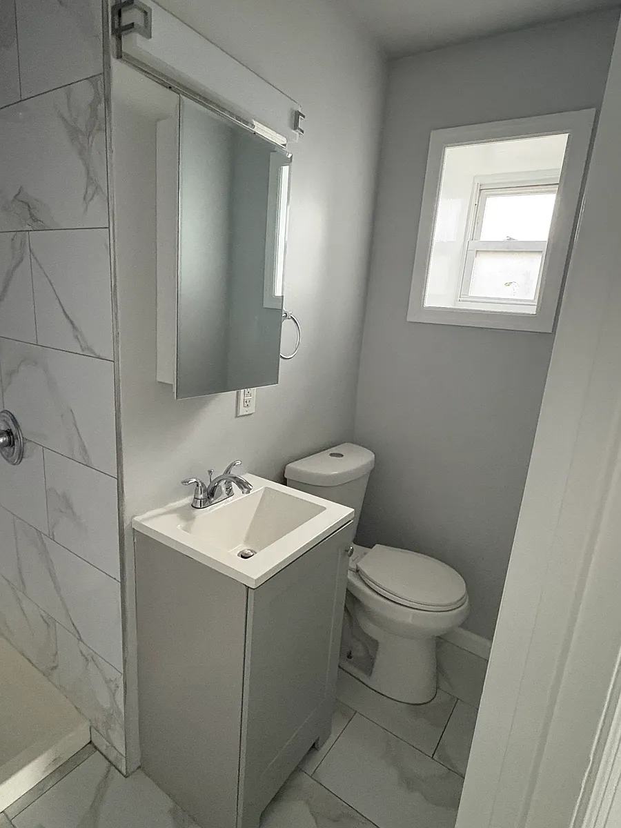 Building Photo - 17 Teaneck Rd #3A