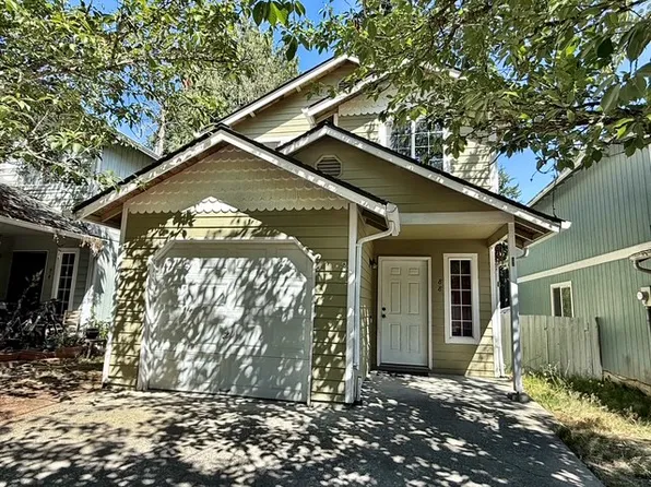 88 NW Lopez Ln, Bremerton, WA 98311