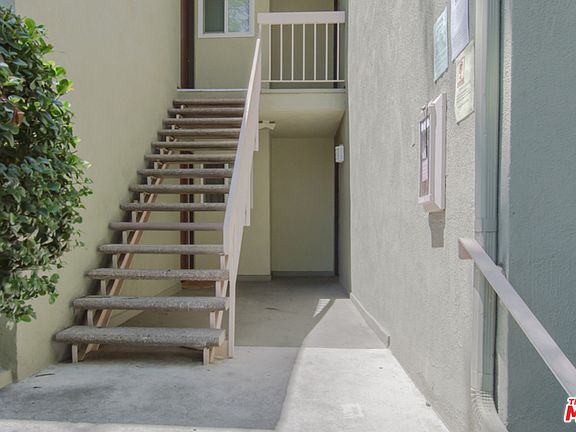 3rd image of 4927 Indian Wood Rd Unit 373