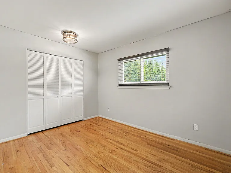29668 Edward Pl — Photo 11