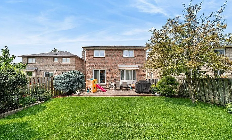 5 bed, $4,900 — Photo 2