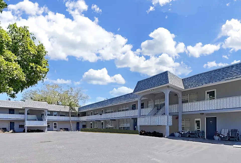 111 N Lady Mary Dr #14