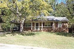 1st image of 1002 Amity Dr