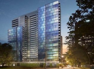 210 Simcoe St #2307, Toronto, ON M5T 0A9