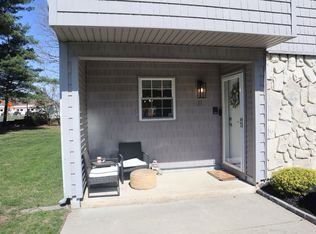 11 Harbor Dr, Hammonton, NJ 08037