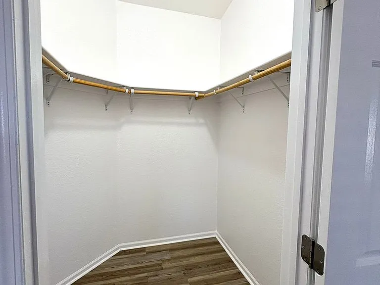 105 Gray Mountain Dr — Photo 16