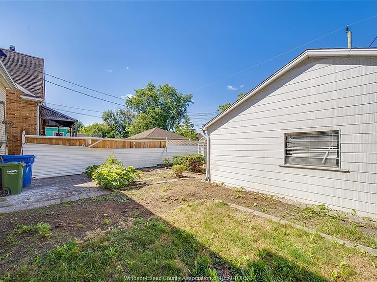 1715 Alexis Rd #LOWER — Photo 46