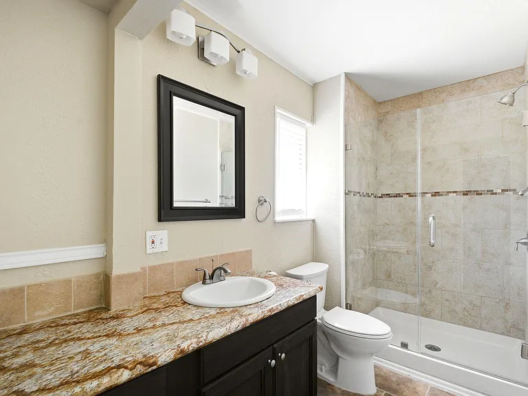 1511 Sungail Dr — Photo 33