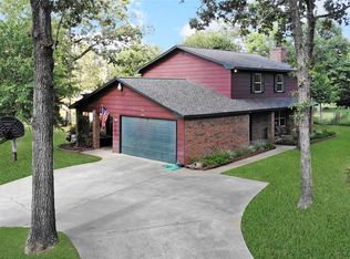 30842 Green Forest Dr, Magnolia, TX 77354