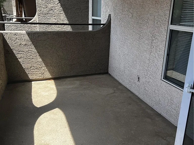 701 Capri Dr #11B — Photo 5