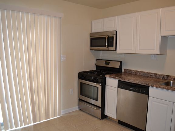 3rd image of 8405 Norwood Dr