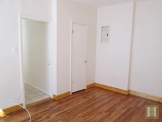 Rented by Halstead Real Estate | media 7