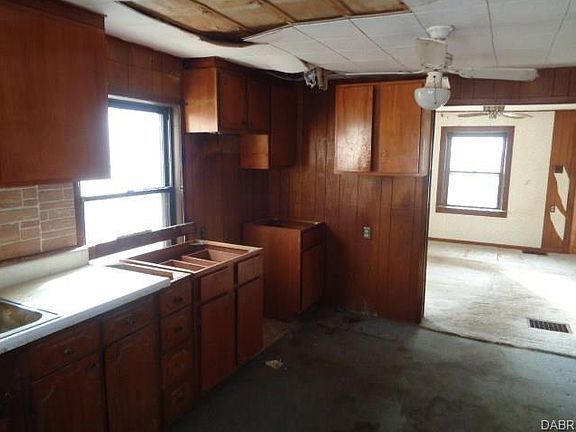 5th image of 4301 Gardendale Ave