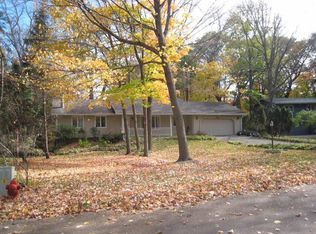 2648 Lydiard Ave, Excelsior, MN 55331