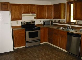 2538 Lisa Ann Dr APT 2, North Pole, AK 99705