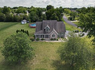 17431 McKinley Pl, Lowell, IN 46356