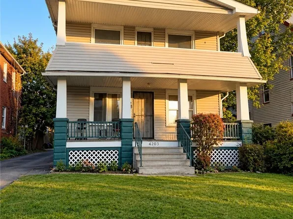 4203 E 146th St, Cleveland, OH 44128
