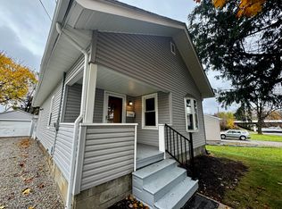 1362 Easton Dr, Akron, OH 44310