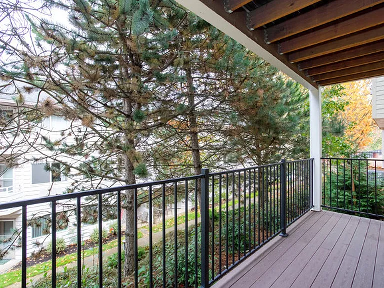 14615 NE Rose Pkwy — Photo 14